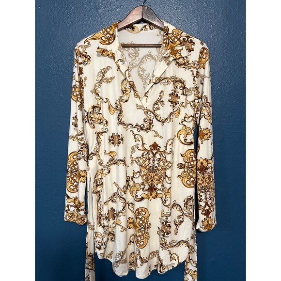 Elegant Gold and Cream Mini Dress - Picture 3 of 6